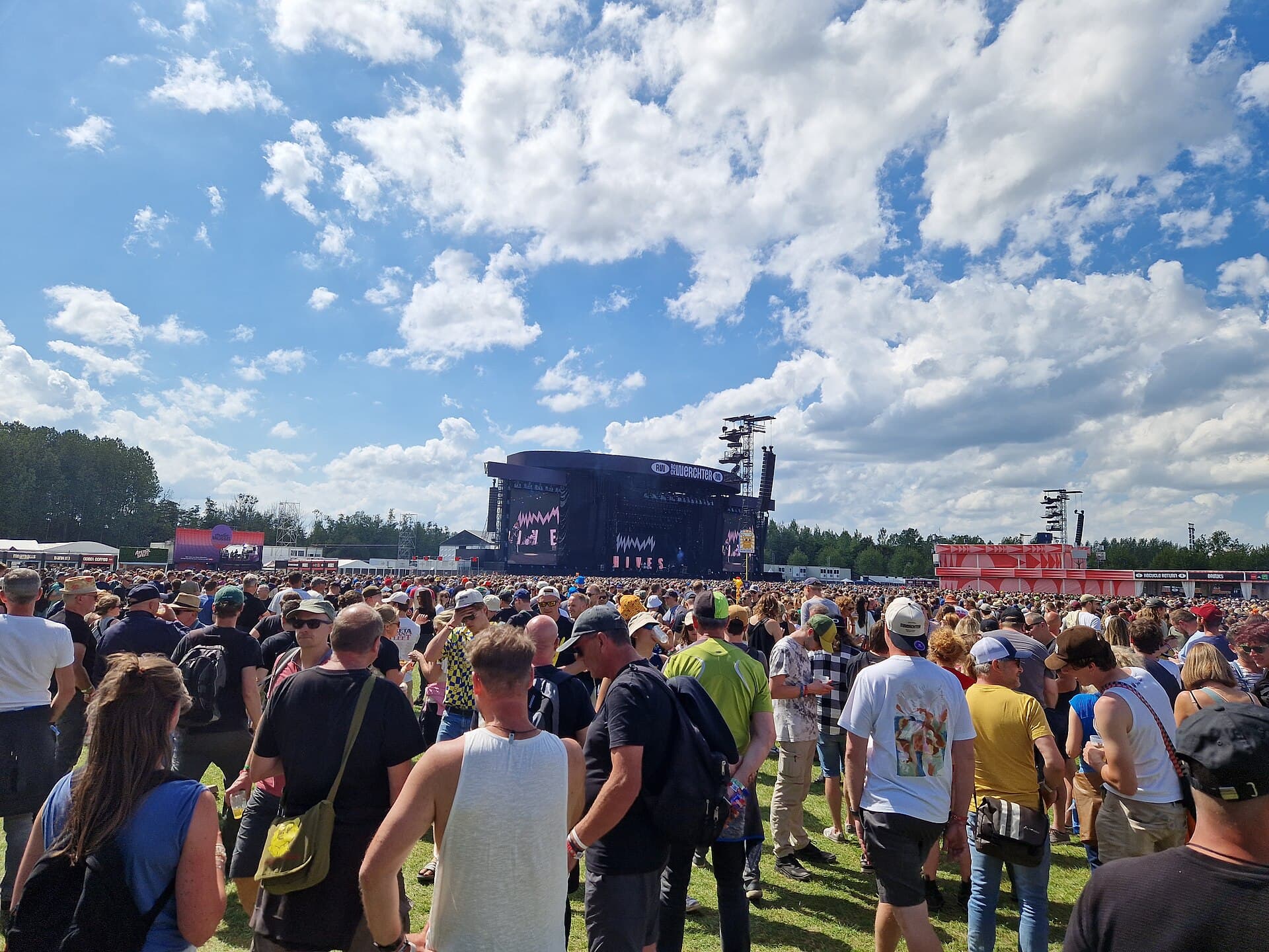 Rock Werchter crowd facing the main stage in daylight